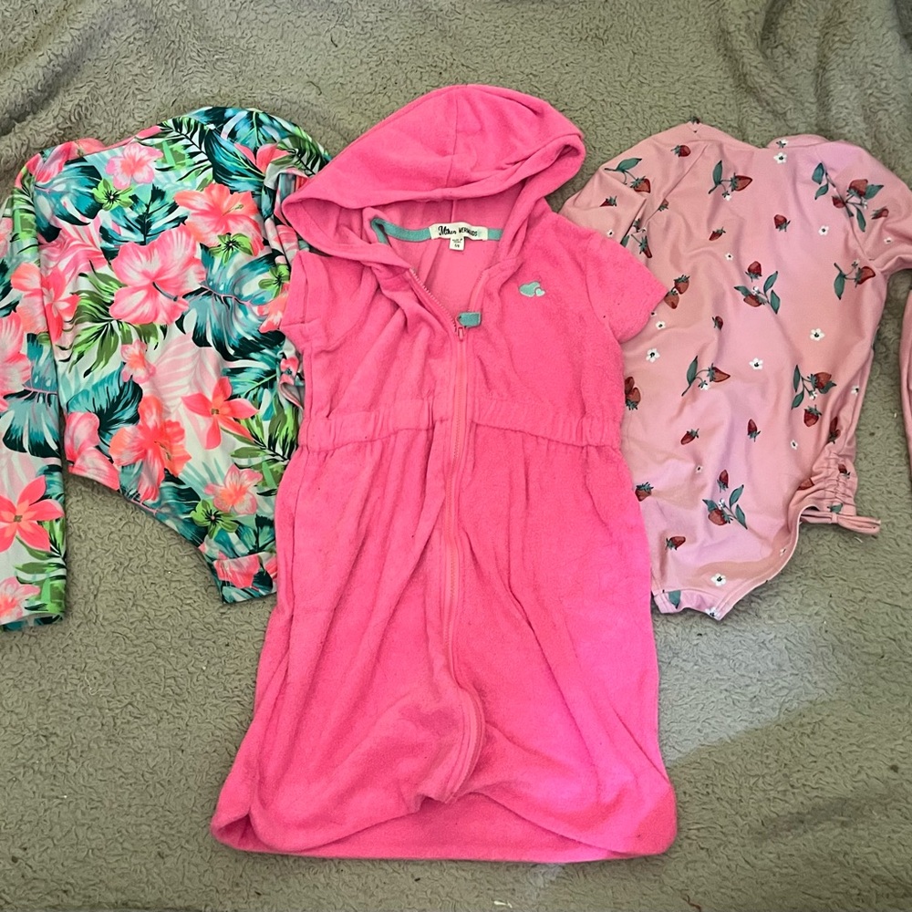 Lot of Pink Hooded Cover-Up and 2 Toddler Baby Swimsuits 5T